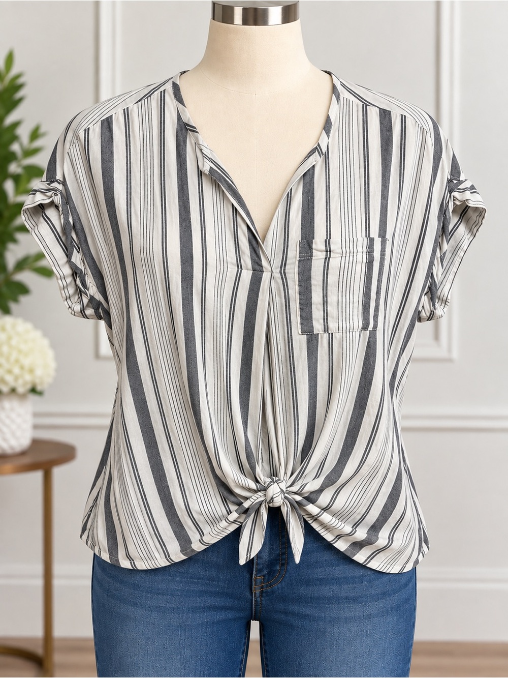 Old Navy Black & White Striped Tie-Front Button Down Top